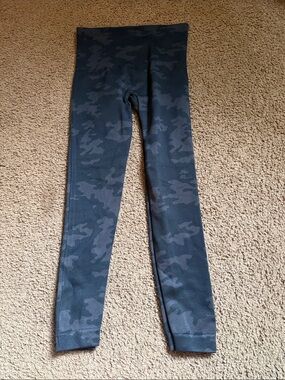 SPANX charcoal camo Leggings